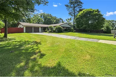 23 Wilmont Turn, Coram, NY 11727 - Photo 3