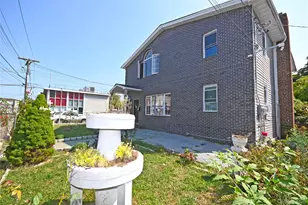 145-29 243rd St, Rosedale, NY 11422 - Photo 3