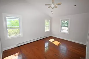 145-29 243rd St, Rosedale, NY 11422 - Photo 11