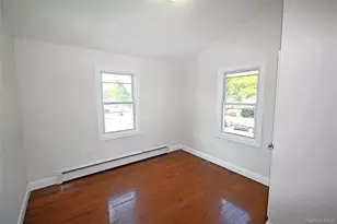 145-29 243rd St, Rosedale, NY 11422 - Photo 23