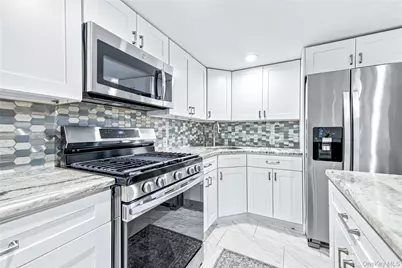 131 N North Coleman Road, Centereach, NY 11720 - Photo 3