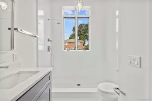 230 Trenchard St, Yonkers, NY 10704 - Photo 19