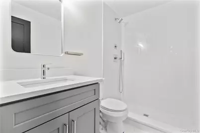 230 Trenchard Street, Yonkers, NY 10704 - Photo 29