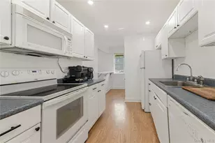 2 Crescent Dr, Thiells, NY 10984 - Photo 11