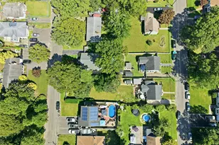 29 Sherwood Dr, Mastic Beach, NY 11951 - Photo 35