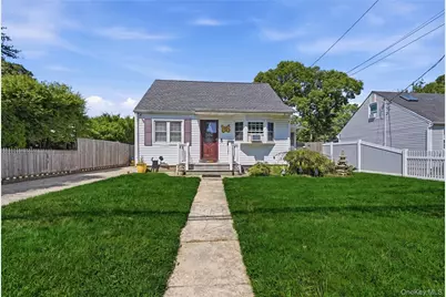 29 Sherwood Drive, Mastic Beach, NY 11951 - Photo 3