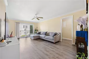315 Woodland Hills Rd, White Plains, NY 10603 - Photo 5