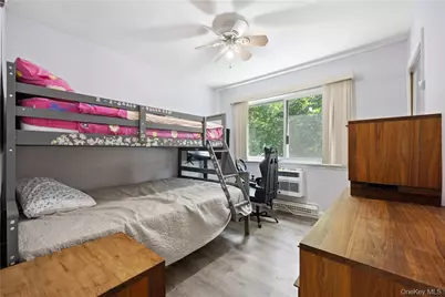315 Woodland Hills Road, White Plains, NY 10603 - Photo 15