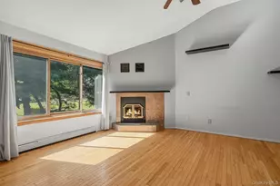 383 Rt 32, Woodbury, NY 10917 - Photo 11