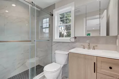 25 Sunnybrook Drive E #1, Oceanside, NY 11572 - Photo 13