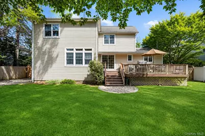 27 Delaware Avenue, Jericho, NY 11753 - Photo 41