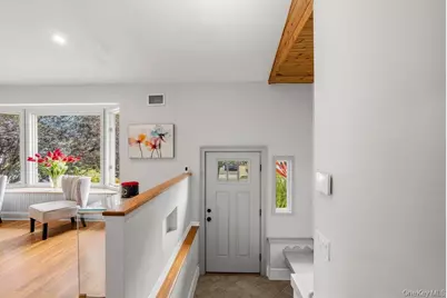 27 Delaware Avenue, Jericho, NY 11753 - Photo 5