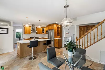 27 Delaware Avenue, Jericho, NY 11753 - Photo 21