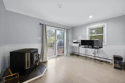 65 Timberpoint Road, East Islip, NY 11730 - Photo 11