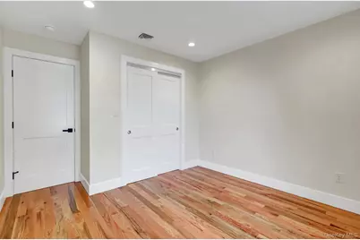 25 Sunnybrook Drive E #2, Oceanside, NY 11572 - Photo 13
