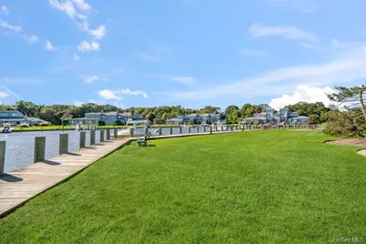 64 Fairharbor #64, Patchogue, NY 11772 - Photo 17