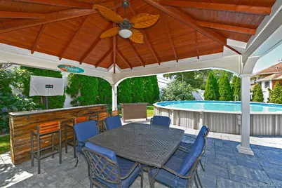 4039 Hahn Avenue, Bethpage, NY 11714 - Photo 33