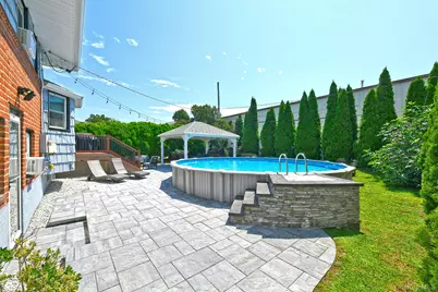 4039 Hahn Avenue, Bethpage, NY 11714 - Photo 35