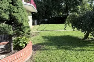 164 E Rockaway Rd, Hewlett, NY 11557 - Photo 3