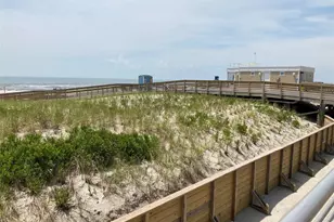 780 W Broadway, Long Beach, NY 11561 - Photo 21