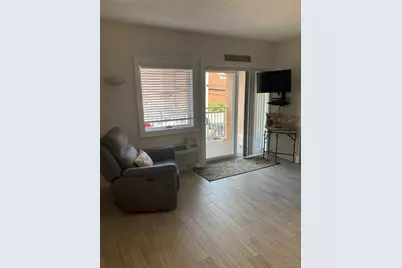 780 W Broadway #2E, Long Beach, NY 11561 - Photo 5