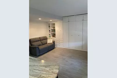 780 W Broadway #2E, Long Beach, NY 11561 - Photo 3