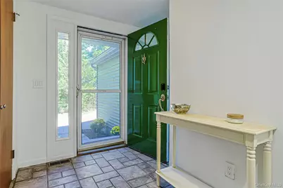 268 Watch Hill Road, Cortlandt Manor, NY 10567 - Photo 3