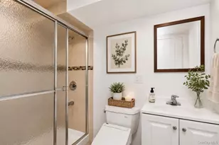 40-38 194th St, Flushing, NY 11358 - Photo 13
