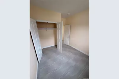 9947 163rd Drive, Howard Beach, NY 11414 - Photo 5