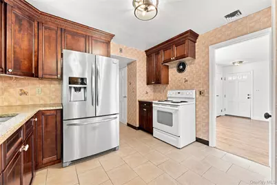 58 S Ketcham Avenue, Amityville, NY 11701 - Photo 9