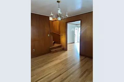 242 Sommerville Place, Yonkers, NY 10703 - Photo 5