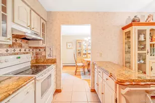 107 W Farm Dr, Melville, NY 11747 - Photo 13