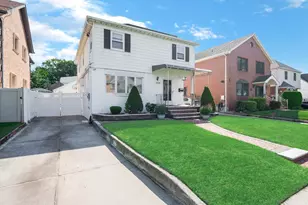 73-07 185th St, Fresh Meadows, NY 11366 - Photo 3