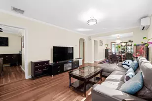 73-07 185th St, Fresh Meadows, NY 11366 - Photo 5