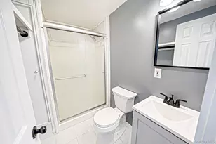 24 Wiggins Ave, Patchogue, NY 11772 - Photo 7