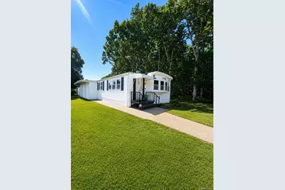 703 Fresh Pond Ave #48, Calverton, NY 11933 - Photo 1