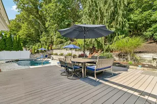 59 Derby Pl, Smithtown, NY 11787 - Photo 31