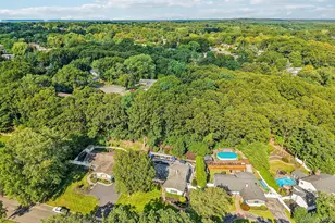 59 Derby Pl, Smithtown, NY 11787 - Photo 41