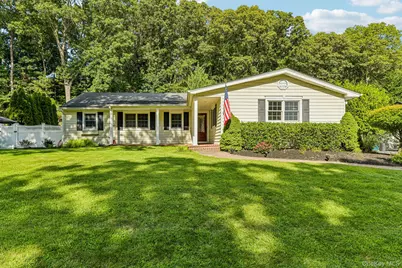 59 Derby Place, Smithtown, NY 11787 - Photo 1