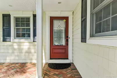59 Derby Place, Smithtown, NY 11787 - Photo 3