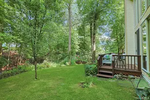 12 Westhaven Ln, White Plains, NY 10605 - Photo 33