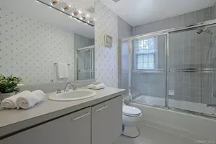 12 Westhaven Ln, White Plains, NY 10605 - Photo 31