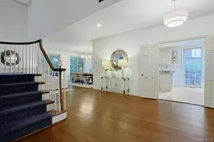 12 Westhaven Ln, White Plains, NY 10605 - Photo 3