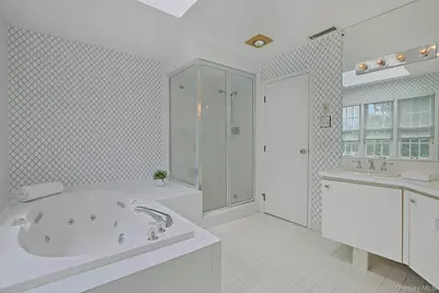 12 Westhaven Lane, White Plains, NY 10605 - Photo 27