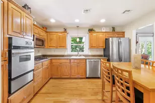 97 Grandview Ave, Nanuet, NY 10954 - Photo 17