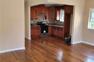 119-56 167th St, Jamaica, NY 11434 - Photo 3