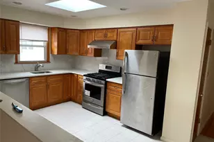 149-14 21st Ave, Whitestone, NY 11357 - Photo 3