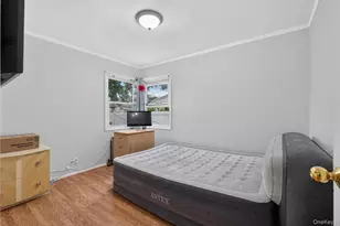 179 Sterling Rd, Elmont, NY 11003 - Photo 13
