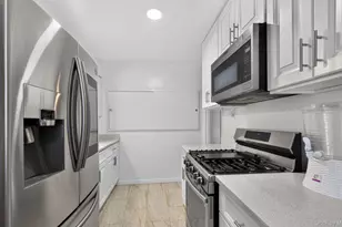 179 Sterling Rd, Elmont, NY 11003 - Photo 9