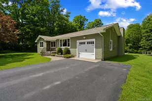499 Old Dutch Hollow Rd, Monroe, NY 10950 - Photo 5
